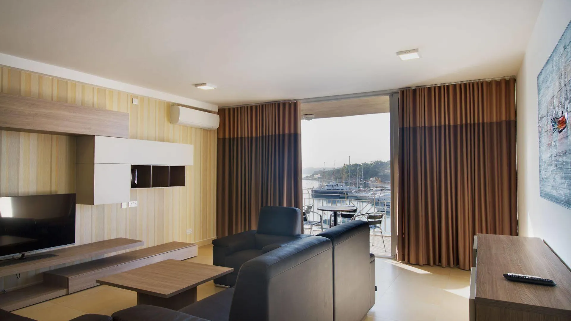 Blubay Apartments By St Hotels Gzira